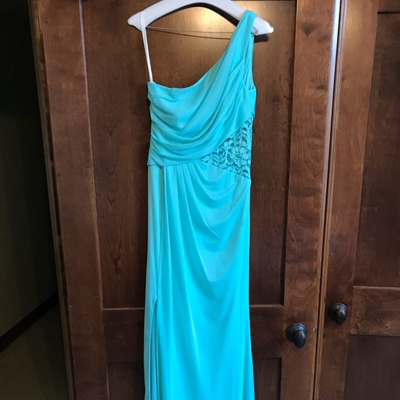 spa blue bridesmaid dresses